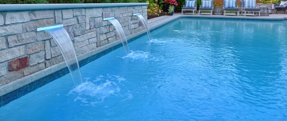 Pool in Overland Park, KS, with a fountain.